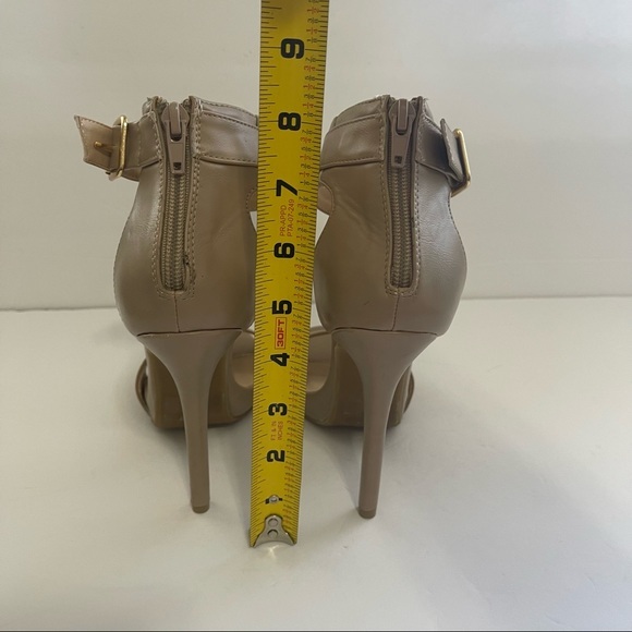 New Wild Diva Heels #7 - Picture 2 of 8